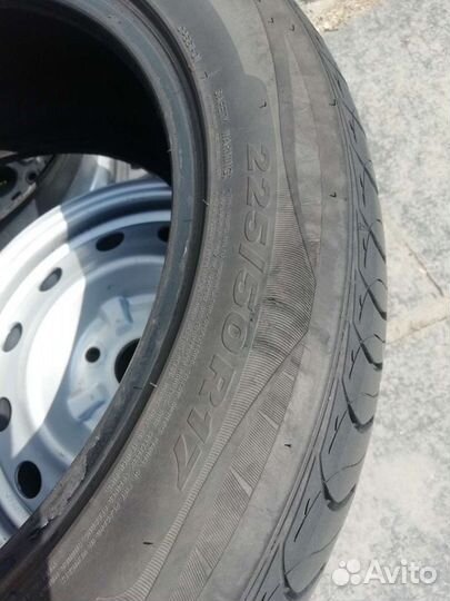 Nexen Classe Premiere 661 225/60 R17