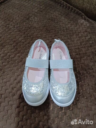 Туфли для девочки