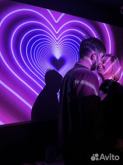 Романтическое свидание в кинотеатре