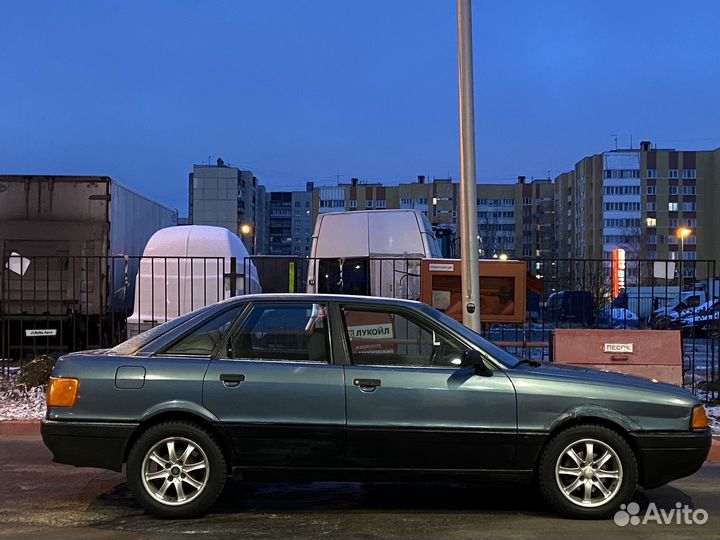 Audi 80 1.8 AT, 1989, 301 000 км