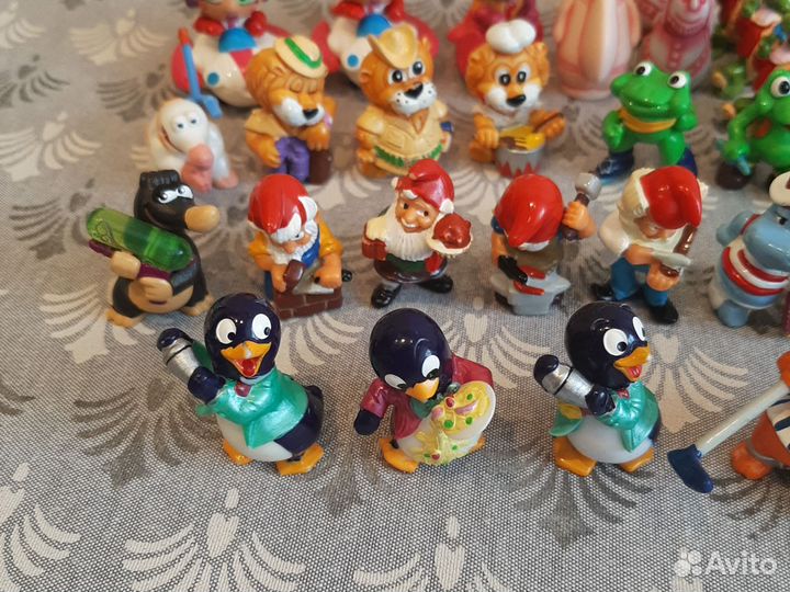 Игрушки из киндера