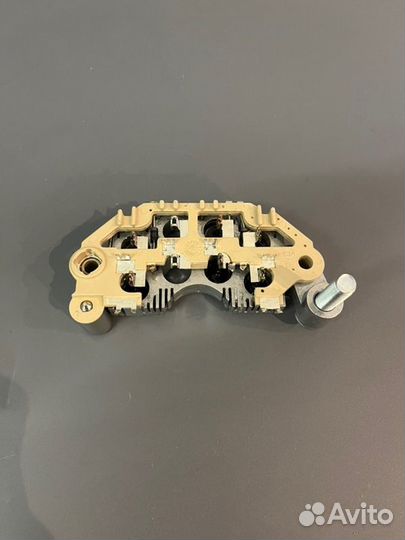 Диодный мост Hyundai Accent