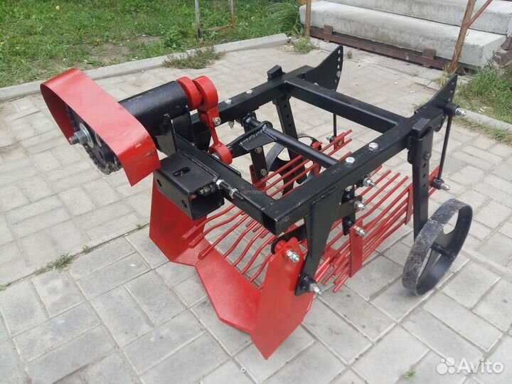 Картофелекопалка вибрационная ккм-3 под вом