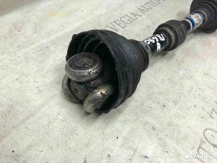 Полуось передняя правая (приводной вал, ШРУС)