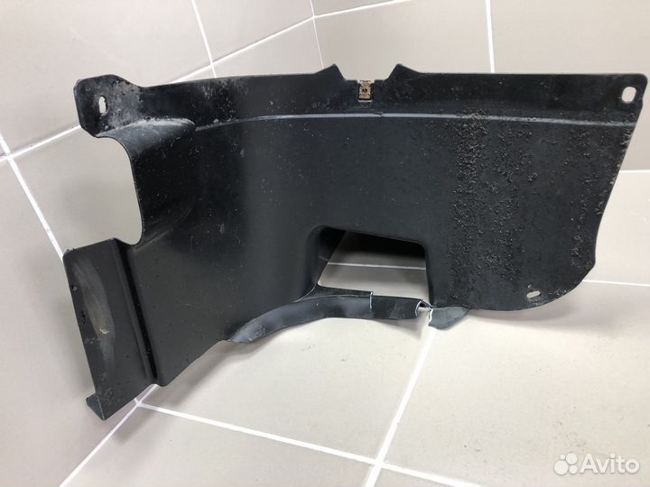 Локер подкрылок передний правый VW Passat B6