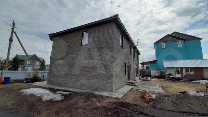 Дом 136 м² на участке 4,5 сот.