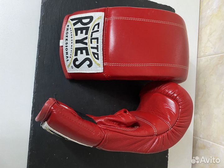 Снарядные перчатки Cleto Reyes