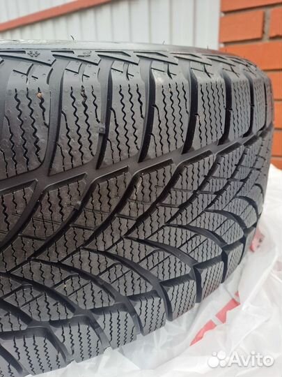Goodyear UltraGrip Ice 2 235/55 R18