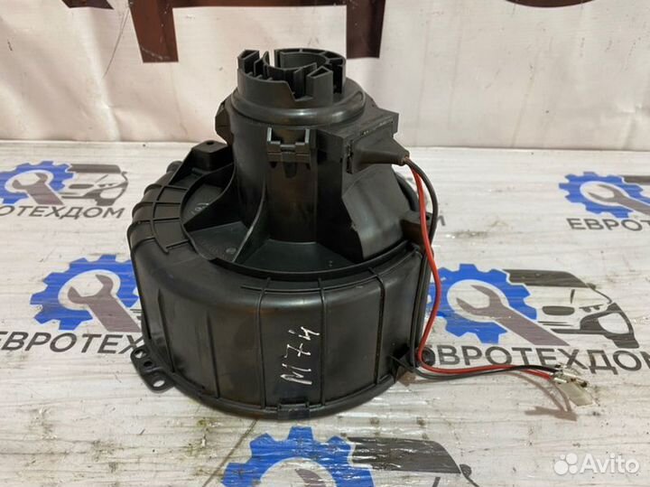 Моторчик отопителя Opel Astra Gtc H L08 Z19DTH / J