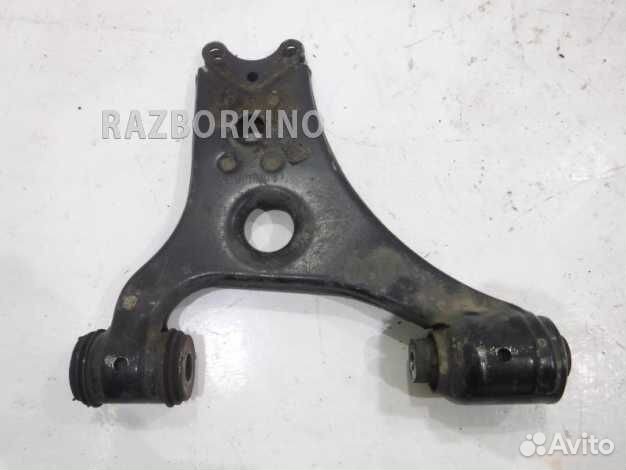 Рычаг передний левый нижний