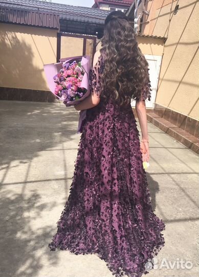 Вечернее платье