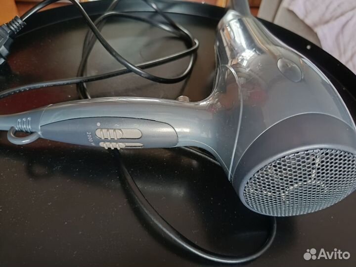 Фен для волос Philips