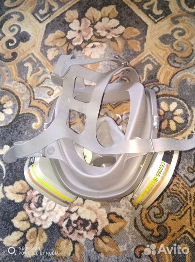 Защитная маска для лица