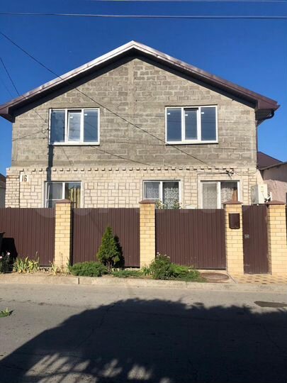 Дом 220 м² на участке 5 сот.