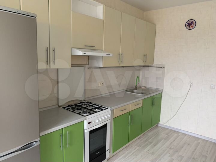 1-к. квартира, 42 м², 9/10 эт.