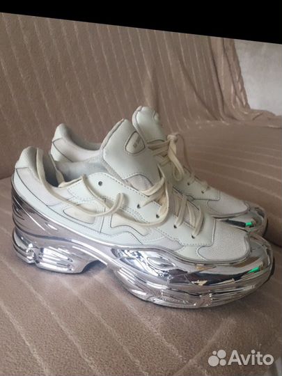 Adidas raf simons ozweego silver hot sale