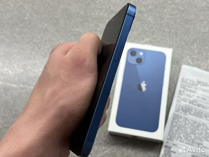 iPhone 13, 256 ГБ