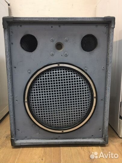 Эстрадная колонка