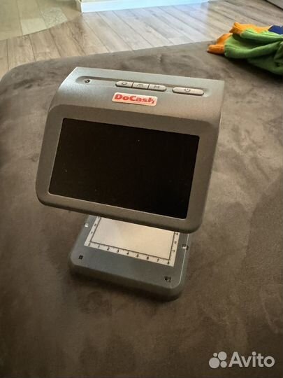 Детектор подлинности банкнот DoCash mini Combo