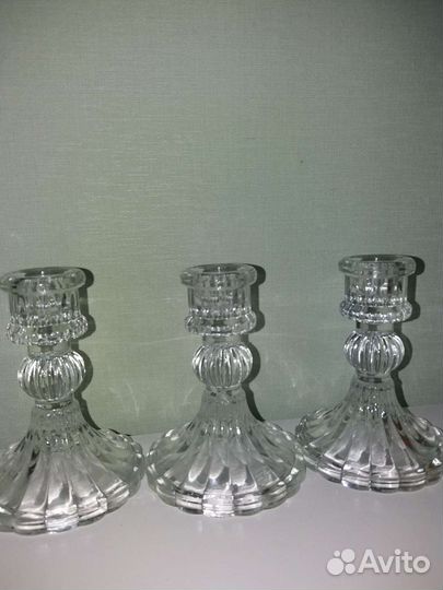 Стеклянные подсвечники