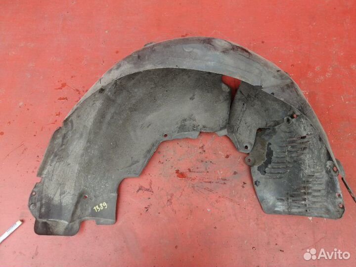 Подкрылок задний левый Mercedes-Benz E-Class W211