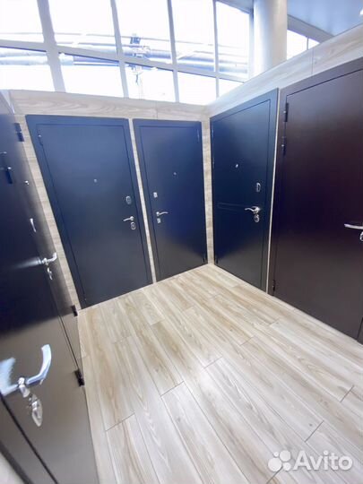 Дверь входная