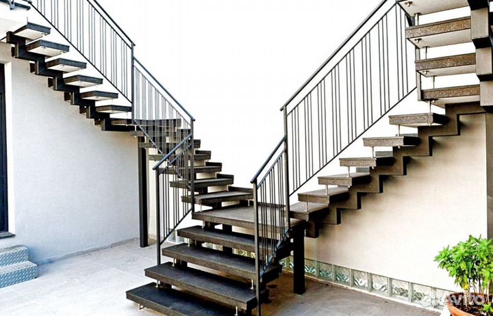 Металлические лесницы и перила дизайн 5972