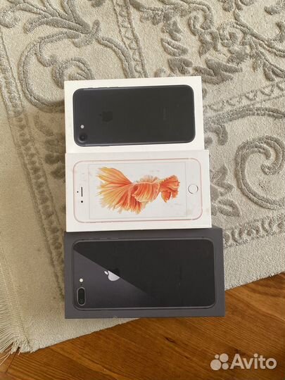 Коробка от iPhone