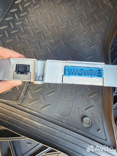 Усилитель звука Porsche Cayenne 958