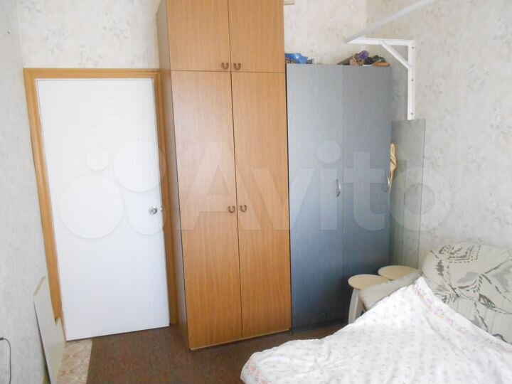2-к. квартира, 54 м², 3/5 эт.