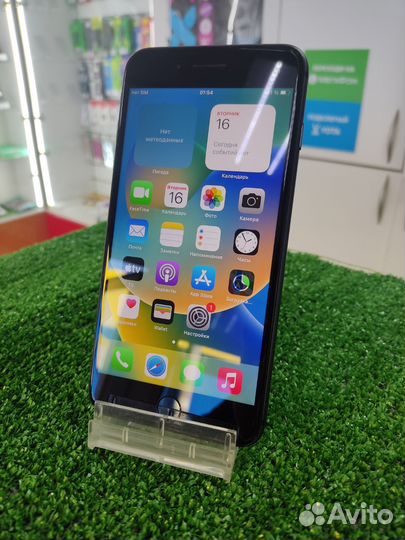 iPhone 8 Plus, 64 ГБ
