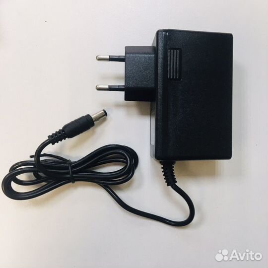 Блок питания LP-127 22V,0.5A штекер 5.5*2.1