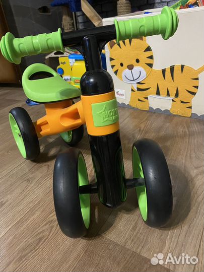 Беговел для малышей от года