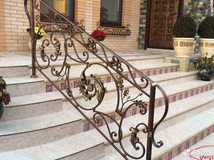 Кованые ограждения для лестниц