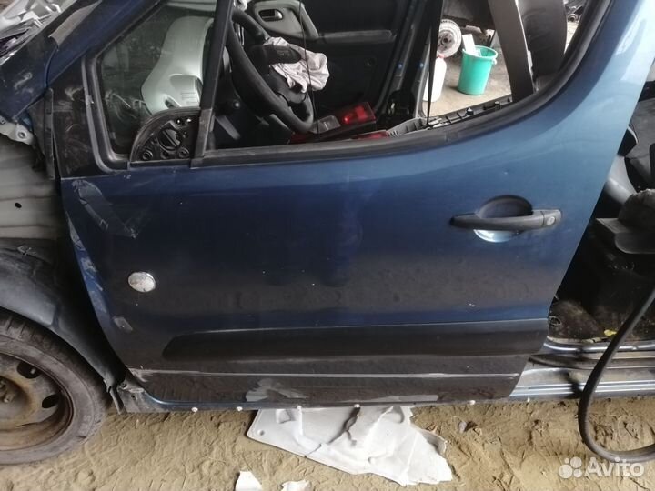 Дверь водительская Peugeot Partner b9 TePee