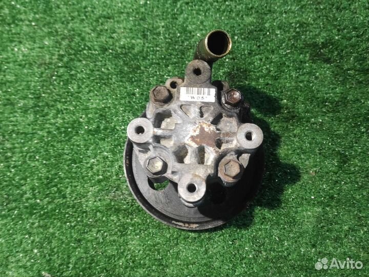 Насос гур Chrysler Voyager 2.5 crdi