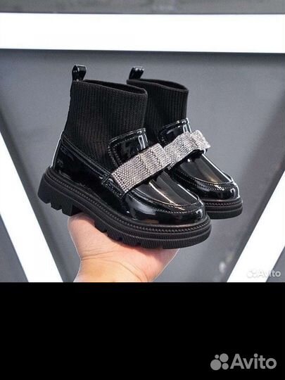 Ботинки для девочки