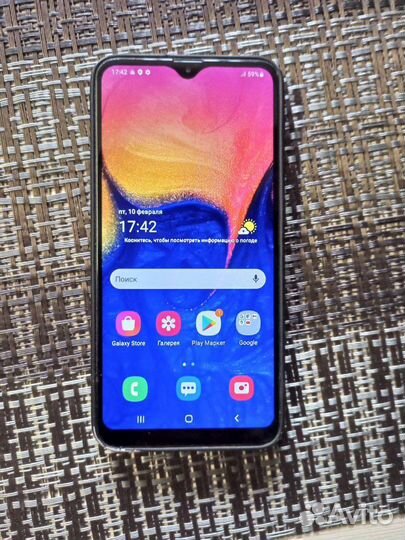 Телефон Samsung