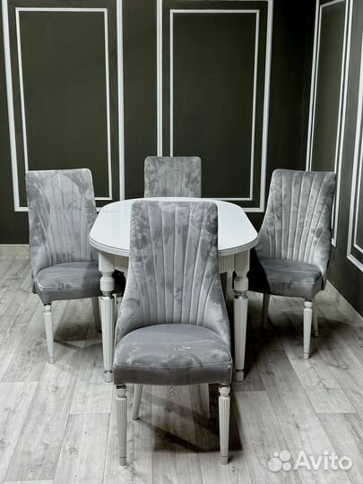 Стол в гостиную \ оплата при получении