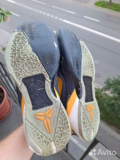 Баскетбольные кроссовки Nike Kobe 7