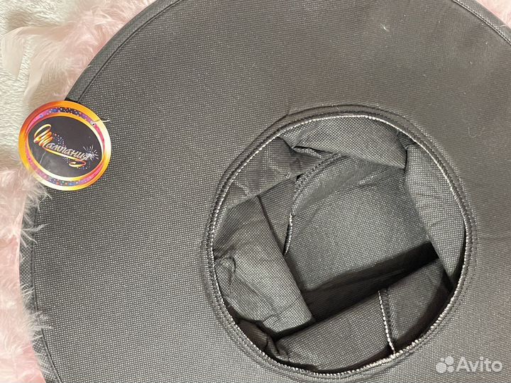 Шляпа карнавальная широкополая велюровая с перьями