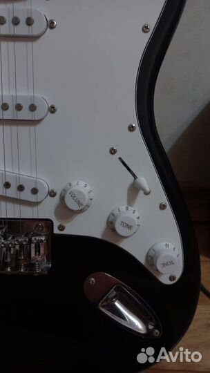 Электро гитара с комбиком бу