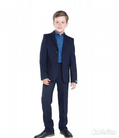 Костюм школьный