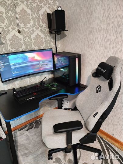 Топовое игровое кресло AndaSeat Kaiser 3