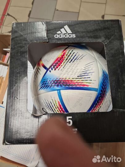 Футбольный мяч adidas оригинал