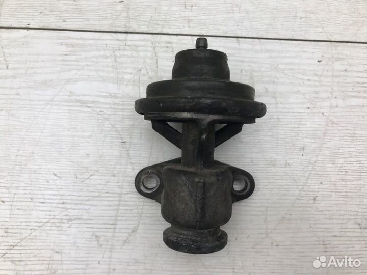 Клапан EGR Ssang Yong Musso OM661 2002