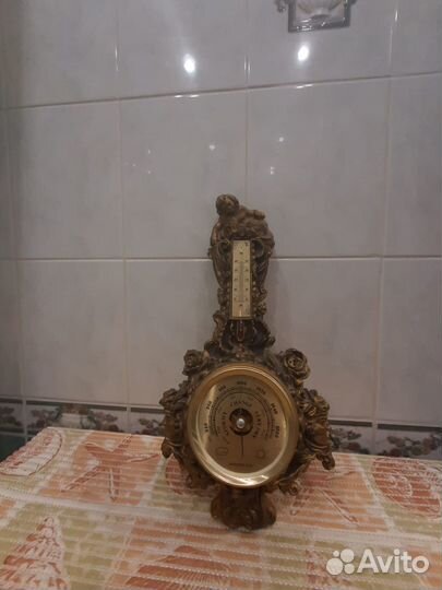 Метеостанция (барометр)