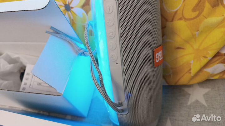 Блютуз колонка