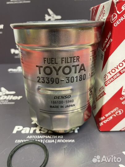 Фильтр топливный 2339030180 Toyota
