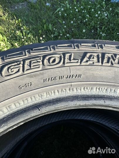 Yokohama Geolandar A/T-S G012 215/60 R17 96H